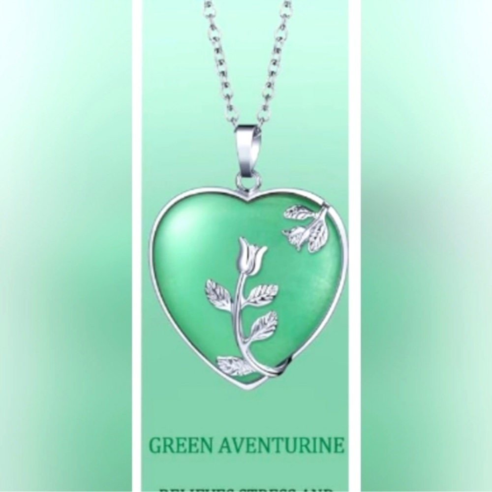 14k gold plated GREEN ADVENTURIN HEART 2 IN  ROSES 20-IN BOX LINK CHAIN